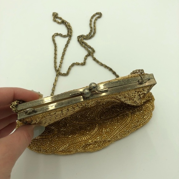 Vintage 1960’s Gold Beaded Evening Clutch / Crossbody Bag - Picture 3 of 11